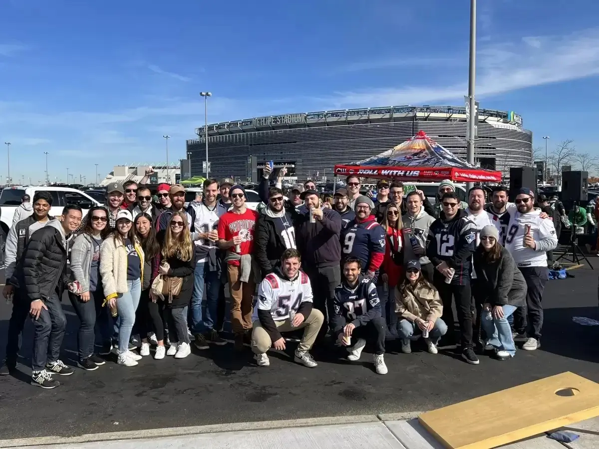 New York Jets and Giants fans tailgate before face off at MetLife Stadium