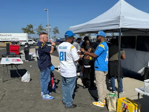 Los Angeles Chargers MetLife Stadium Tailgate 10