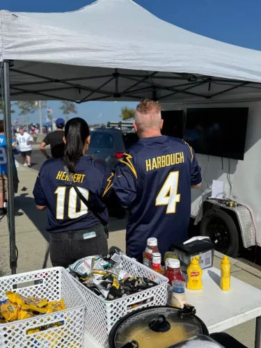 Los Angeles Chargers MetLife Stadium Tailgate 2