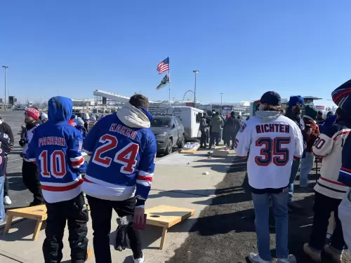 NY Rangers NY Islanders Metlife Stadium Tailgate