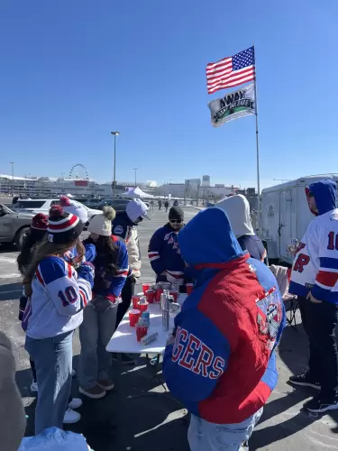 NY Rangers NY Islanders Metlife Stadium Tailgate