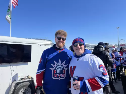 NY Rangers NY Islanders Metlife Stadium Tailgate