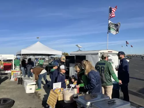 Navy-Notre Dame Tailgate MetLife Stadium 5