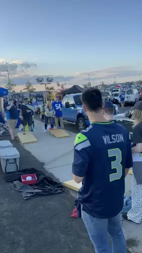 Seattle Seahawks MetLife Stadium Tailgate 8 - Giants 2023