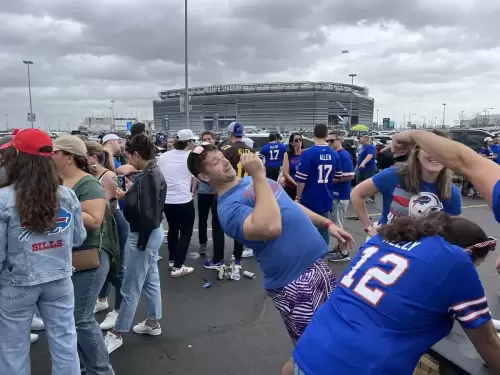 Buffalo Bills MetLife Tailgate 8