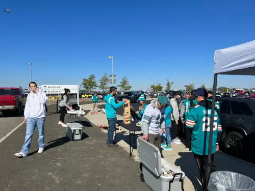 Dolphins Tailgate MetLife Stadium 2