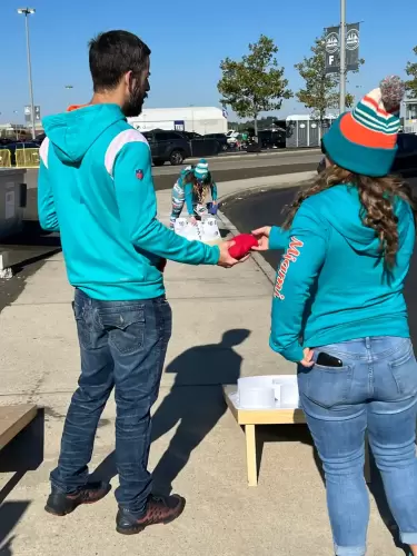 Dolphins Tailgate MetLife Stadium 6