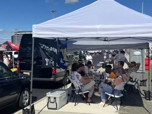 Kenny Chesney Tailgate Metlife Stadium 4