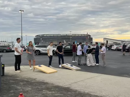 Red Hot Chili Peppers Tailgate Metlife 4