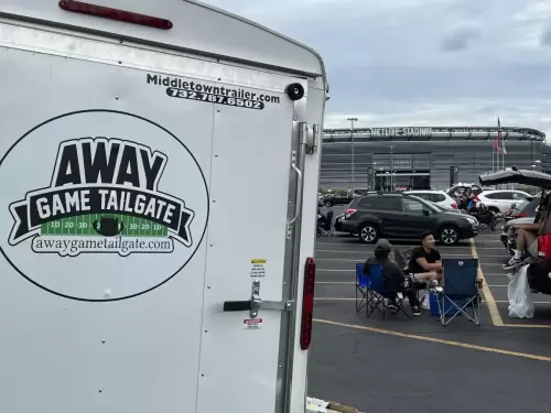 Red Hot Chili Peppers Tailgate Metlife 7